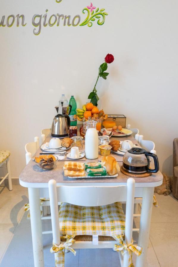 Bed and Breakfast A Casa Da Mami Пьяно-ди-Сорренто Экстерьер фото